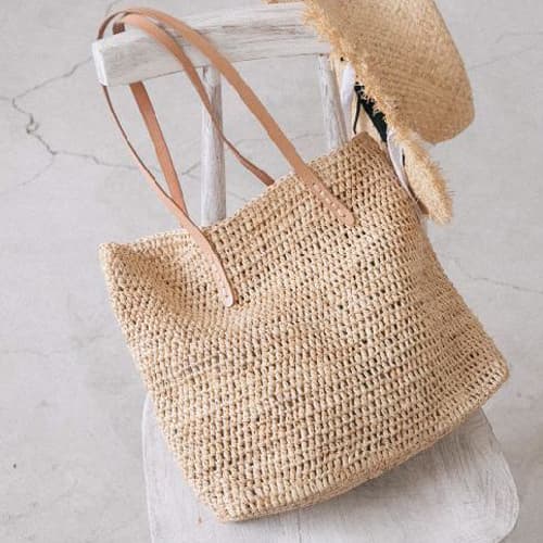 Straw Travel Tote in Natural