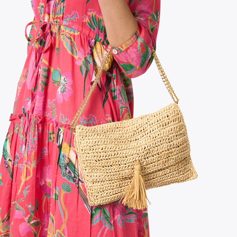 Flap over bag with chain and front tassel in raffia 